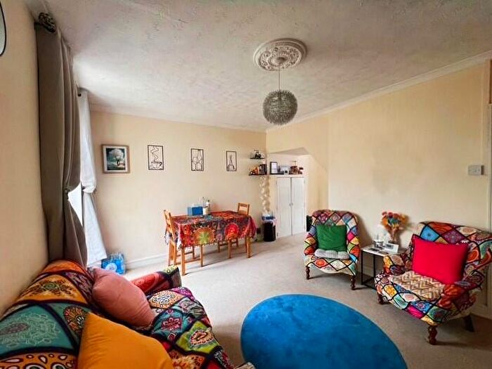 3 Bedroom House To Rent In Rodbourne, SN2