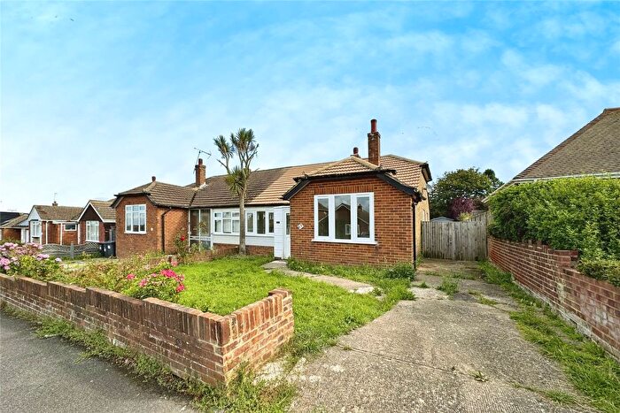 2 Bedroom Bungalow To Rent In Downs Avenue, Whitstable, Kent, CT5