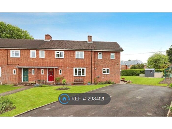 4 Bedroom Semi-Detached House To Rent In Stevens Drove, Stockbridge, SO20