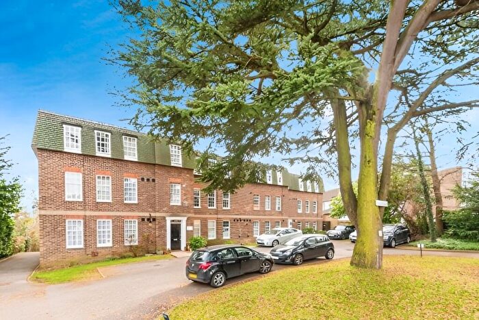 1 Bedroom Flat To Rent In Mays Hill Road Bromley, BR2