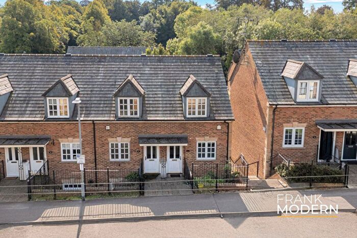 3 Bedroom Semi-detached House For Sale In Spring Back Way, Uppingham, LE15