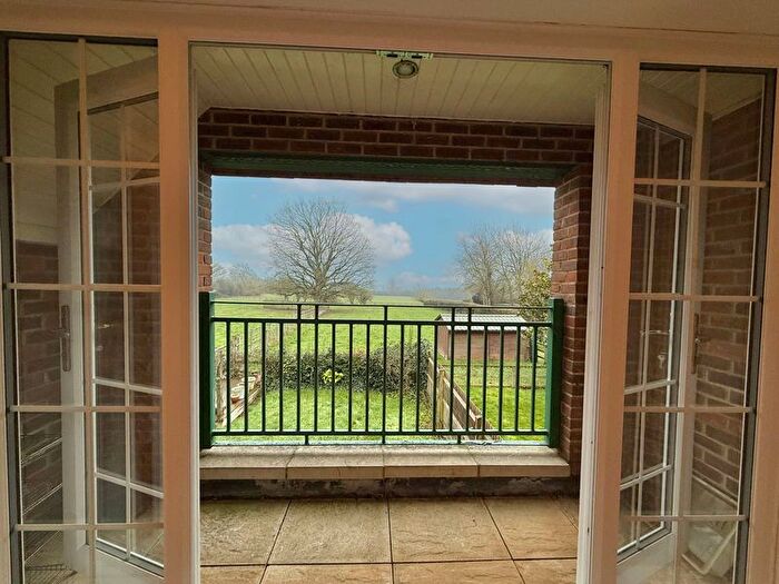 4 Bedroom Semi-Detached House For Sale In Nashs Farm, Aston Abbotts, HP22