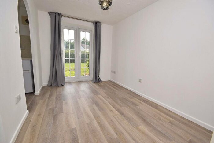 1 Bedroom Apartment To Rent In Bath Road, Bitton, Bristol, BS30