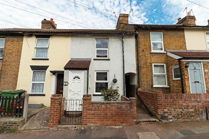 2 Bedroom Terraced House For Sale In Perryfield Street, Maidstone, ME14