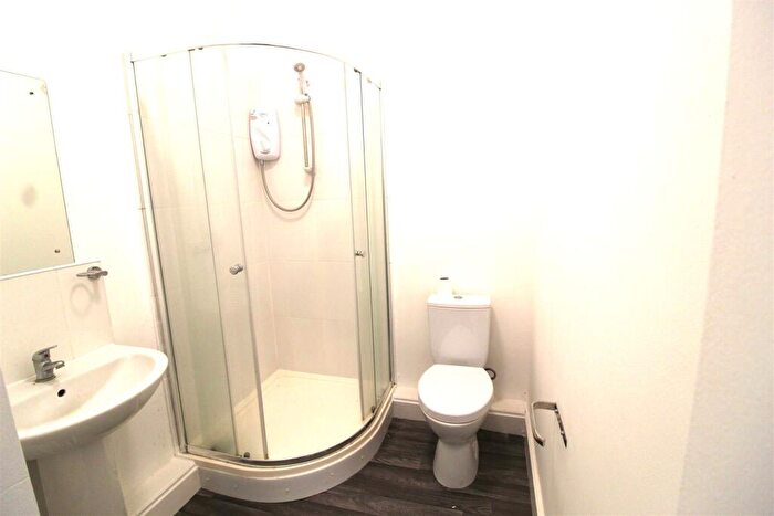 2 Bedroom Flat To Rent In Blaby Road, Wigston, LE18