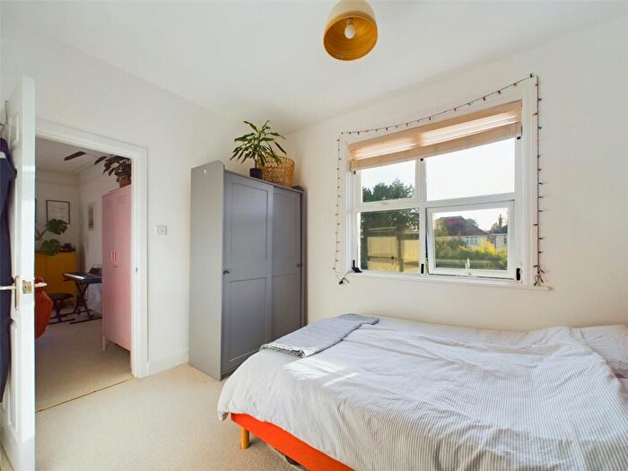 1 Bedroom Apartment For Sale In Parkwood Road, Bournemouth, Dorset, BH5