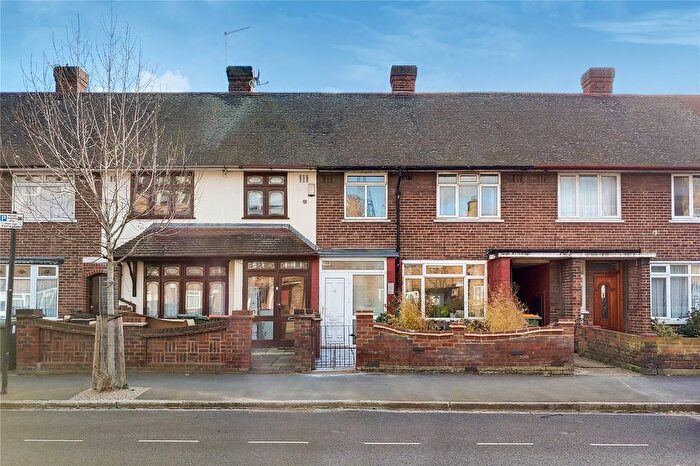 3 Bedroom Terraced House For Sale In Tarling Road, London, E16