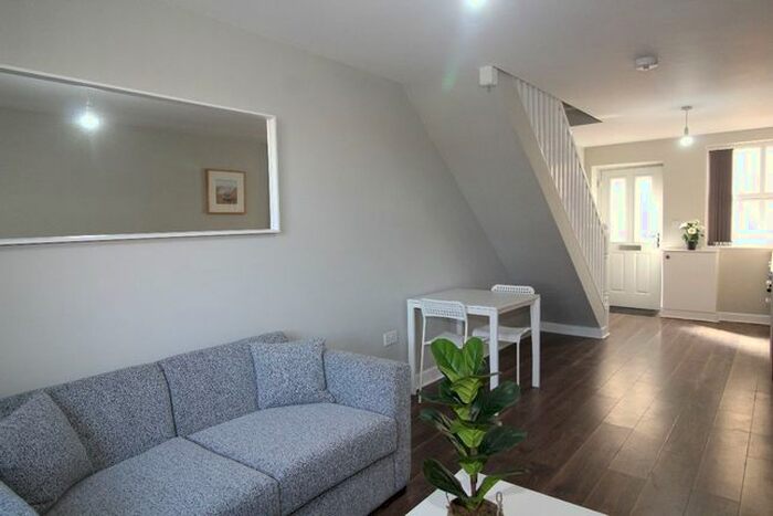 2 Bedroom Flat To Rent In Cunliffe Court, Cunliffe Street, Preston, PR1