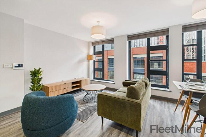 1 Bedroom Penthouse To Rent In Lock House, Lionel Street, Birmingham, B3