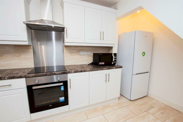 3 Bedroom House To Rent In Reservoir Road, Selly Oak, Birmingham, B29