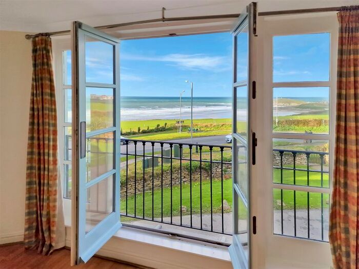 3 Bedroom End Of Terrace House For Sale In Hatfield Crescent, Newquay, TR7