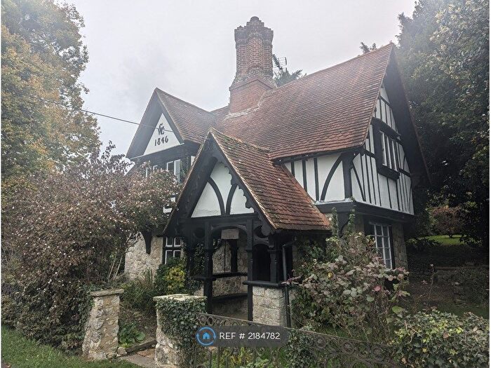 2 Bedroom Detached House To Rent In Oxenhoath Road, Hadlow, Tonbridge, TN11