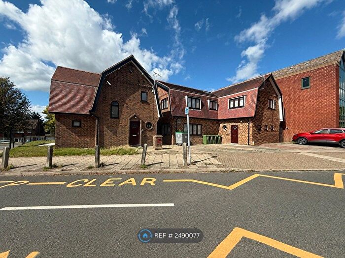 1 Bedroom Flat To Rent In Main Road, Biggin Hill, Westerham, TN16