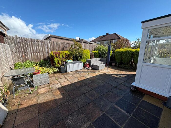 2 Bedroom Detached Bungalow For Sale In Plumpton Gardens, Wrose, Bradford, BD2