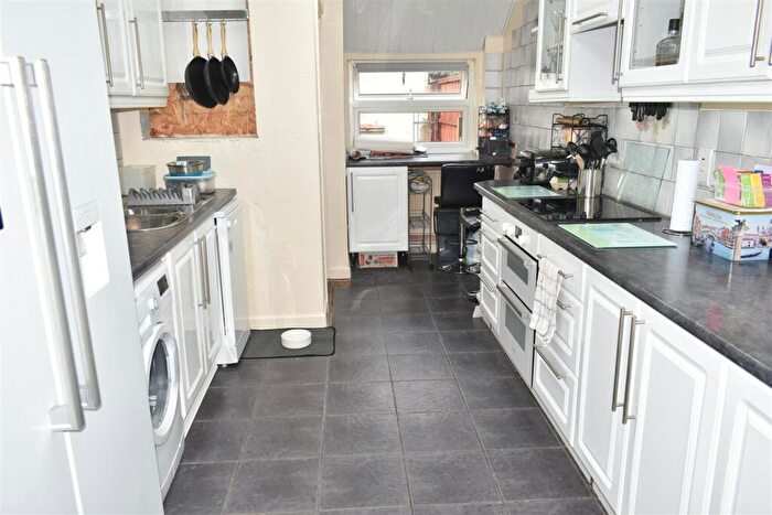 3 Bedroom Terraced House For Sale In Holmwood Close, Winterbourne, Bristol, BS36