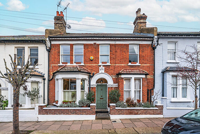 5 Bedroom Terraced House For Sale In Freke Road, London, SW11