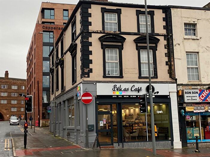 3 Bedroom Flat To Rent In London Road, Liverpool, L3