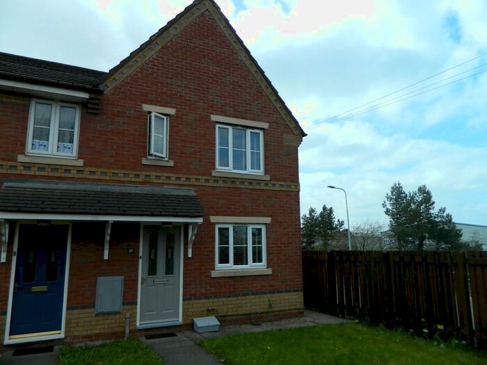 3 Bedroom Property To Rent In Milton Way, Sandbach, CW11