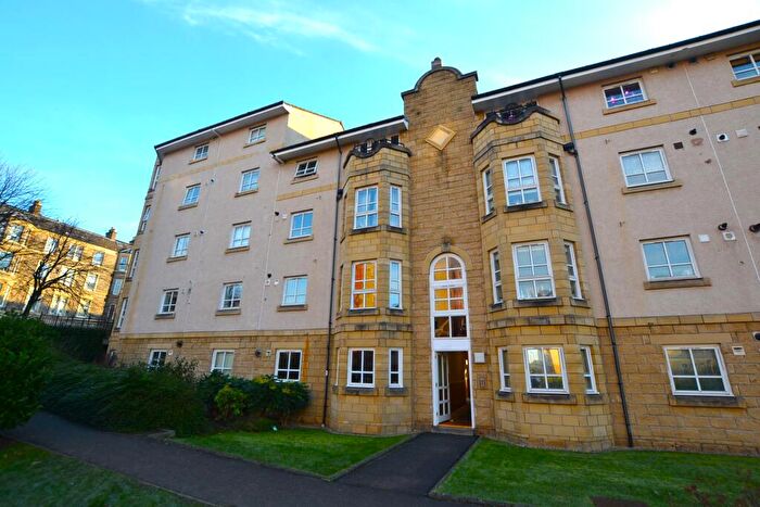 2 Bedroom Flat To Rent In McDonald Road, Bellevue, Edinburgh, EH7