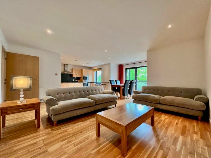 2 Bedroom Flat To Rent In Meggetland Square, Craiglockhart, Edinburgh, EH14