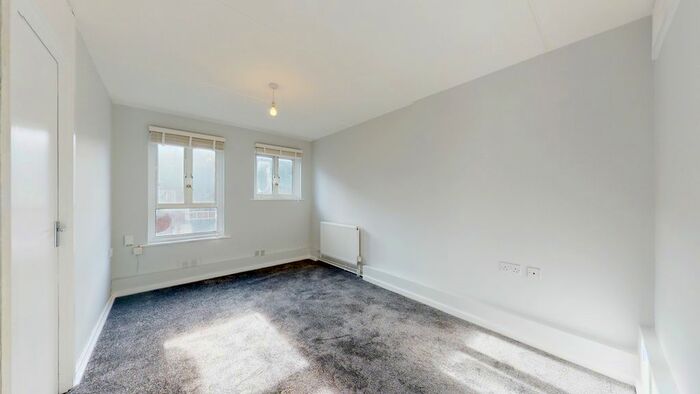 1 Bedroom Flat To Rent In Gladstone Road, London, W4