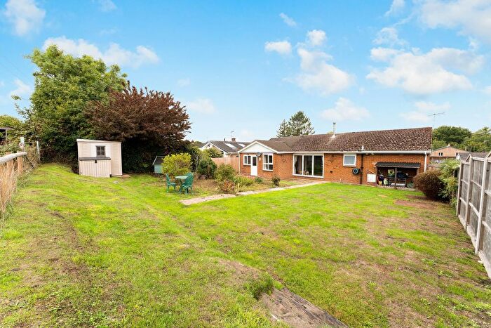 3 Bedroom Bungalow For Sale In Greenfields, West Grimstead, Salisbury, SP5