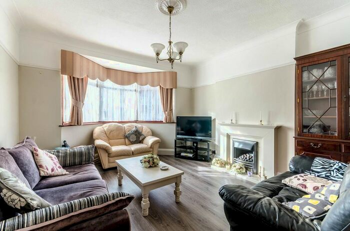 3 Bedroom Property To Rent In Dovedale Road, Dulwich, London, SE22