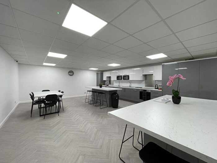 Studio To Rent In Paris House, Wilbury Villas, Hove, BN3