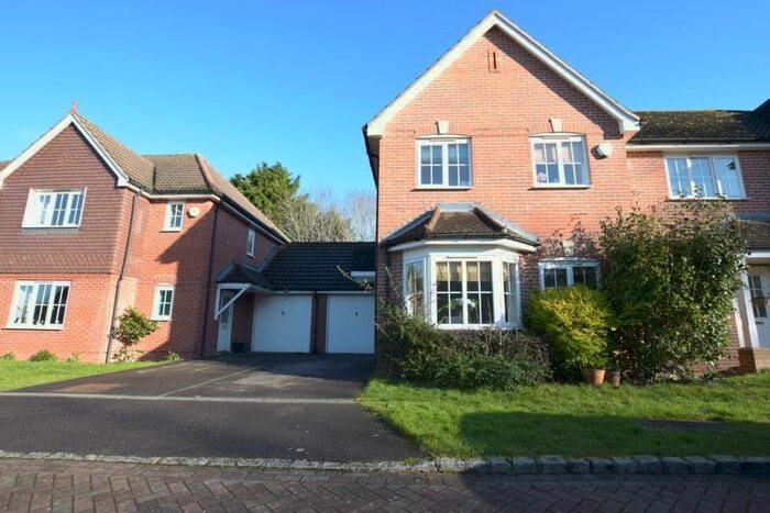 3 Bedroom Semi-Detached House To Rent In Wallace Grove, Three Mile Cross, Reading RG7