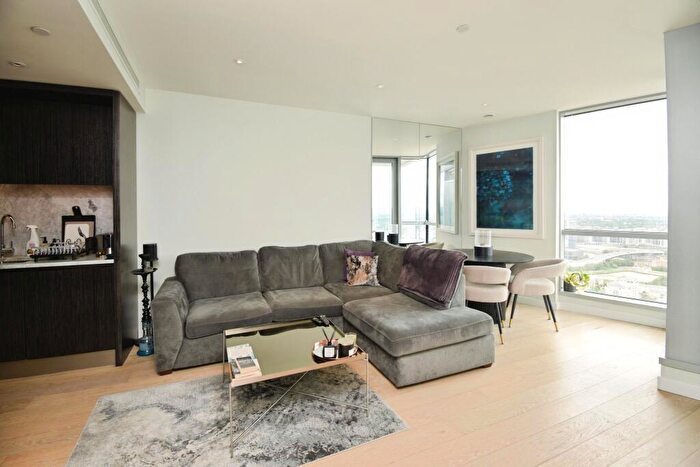 1 Bedroom Flat For Sale In Biscayne Avenue, London, E14