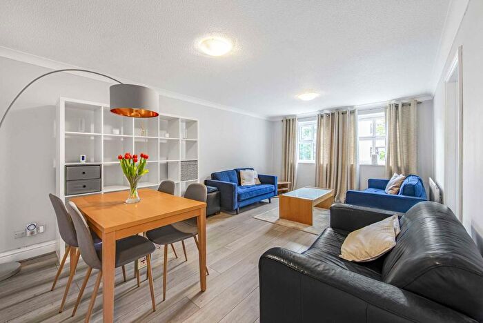 2 Bedroom Flat To Rent In Vauxhall Grove, Vauxhall Grove, SW8