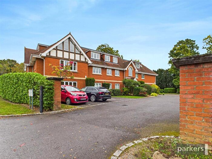 2 Bedroom Apartment To Rent In Winnersh Grove, Reading Road, Winnersh, Wokingham, RG41