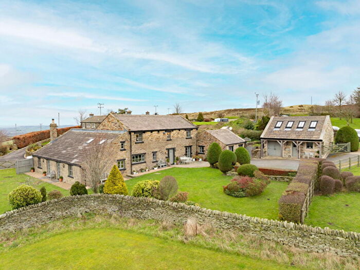 4 Bedroom Barn Conversion For Sale In Intake Lane, Cumberworth, Huddersfield, HD8