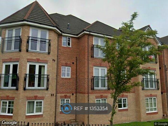 2 Bedroom Flat To Rent In Lamberton Drive, Brymbo, Wrexham, LL11