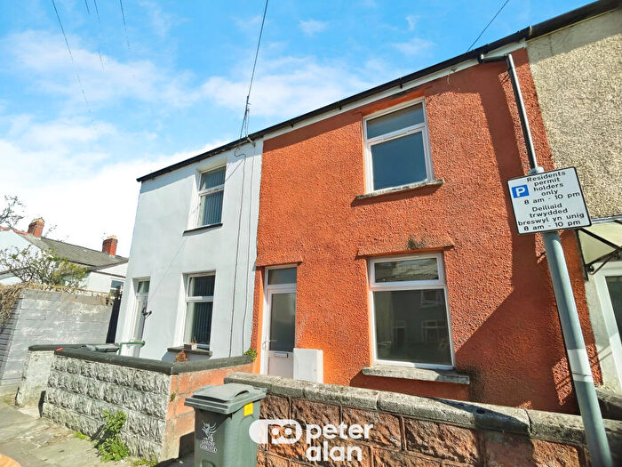 4 Bedroom House To Rent In Grouse Street, Cardiff, CF24