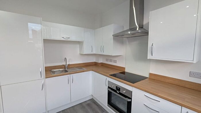 1 Bedroom Flat To Rent In Percy Street, Hull, HU2