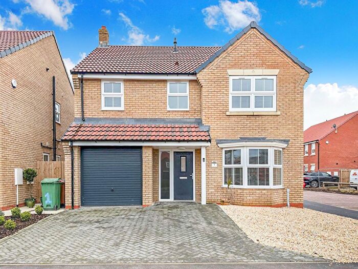 4 Bedroom Detached House For Sale In Cobblers Nook, Leven, HU17