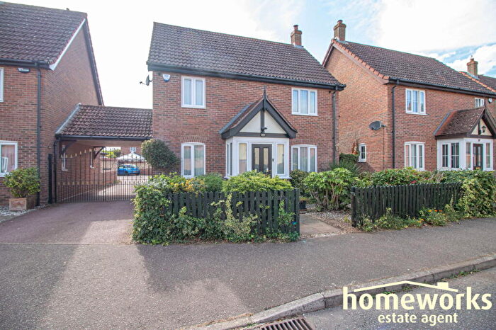 3 Bedroom Detached House For Sale In Wheatcroft Way, Dereham, NR20