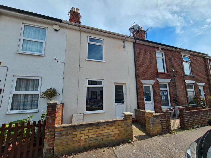 3 Bedroom Property To Rent In Edinburgh Road, Lowestoft, NR32