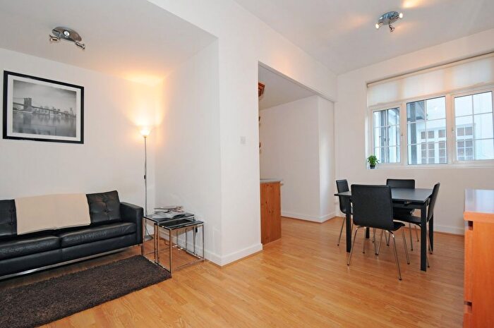 1 Bedroom Flat To Rent In Park Road, London, NW1