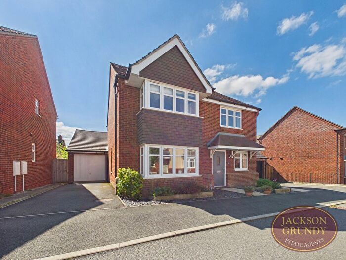 4 Bedroom Detached House For Sale In Majors Close, Long Buckby, NN6