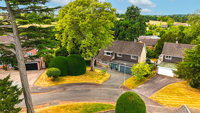 4 Bedroom Detached House For Sale In Towers Drive, Kirby Muxloe, LE9