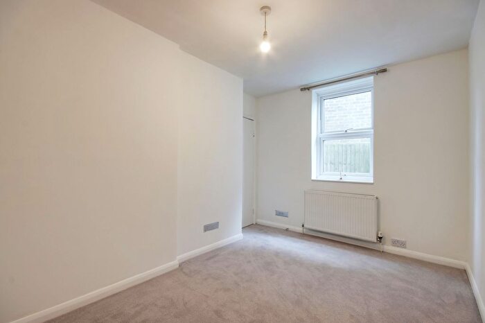 1 Bedroom Flat To Rent In Quarry Road, Tunbridge Wells, TN1