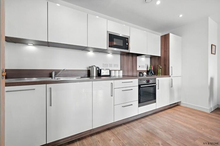 2 Bedroom Apartment For Sale In Waterside Heights, Booth Road, London, Greater London, E16
