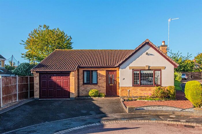 2 Bedroom Bungalow For Sale In Spring Gardens, Burton Latimer, NN15