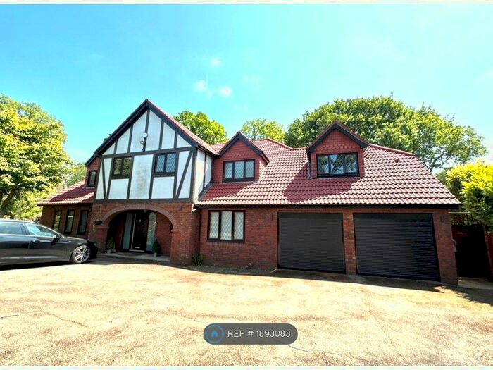 6 Bedroom Detached House To Rent In Warren Lodge Drive, Kingswood, Tadworth, KT20