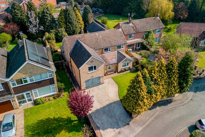 6 Bedroom Detached House For Sale In The Spinney, Winthorpe, Newark, NG24