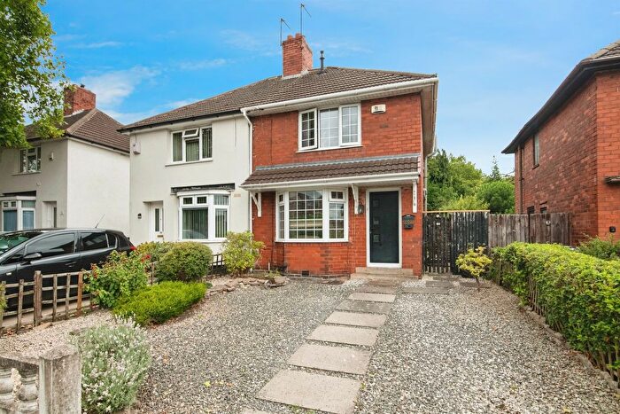 2 Bedroom Semi-Detached House For Sale In Dangerfield Lane, Wednesbury, WS10