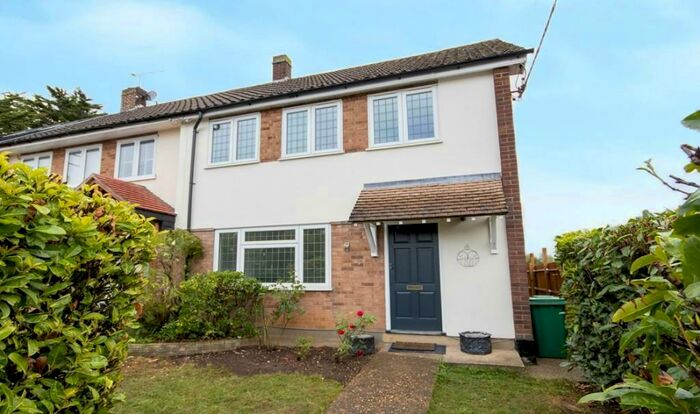 3 Bedroom House To Rent In Roman Road, Mountnessing, Brentwood, Essex, CM15