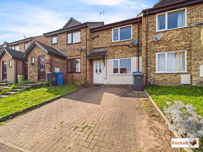 2 Bedroom Terraced House For Sale In Lupin Road, Ipswich, IP2